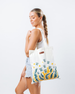 Swimming Turtles Everyday Tote - Image 3