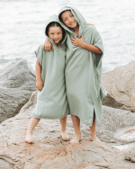 Terra Hooded Poncho Youth  – Sage