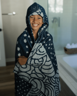 Fishies Hooded Kids Bath Towel - Image 7