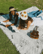 Pug – PARTY BLANKET™ - Image 4