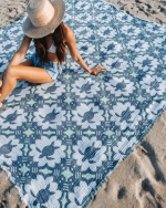 Caretta – PARTY BLANKET™ - Image 4