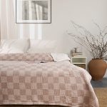 Cloud Checker Plush Blanket – Beige