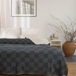 Cloud Checker Plush Blanket – Black