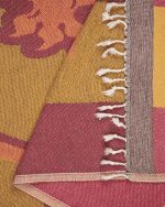 Gryffindor™ Crest Blanket - Image 5